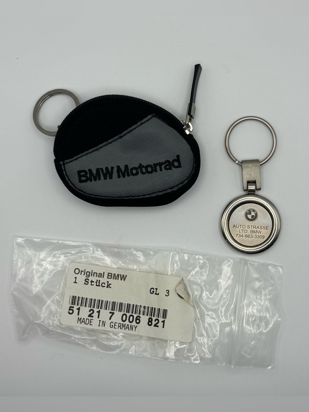 BMW Motorrad Keychain Set Auto Strasse Center Excellence 2002 NOS OEM Germany